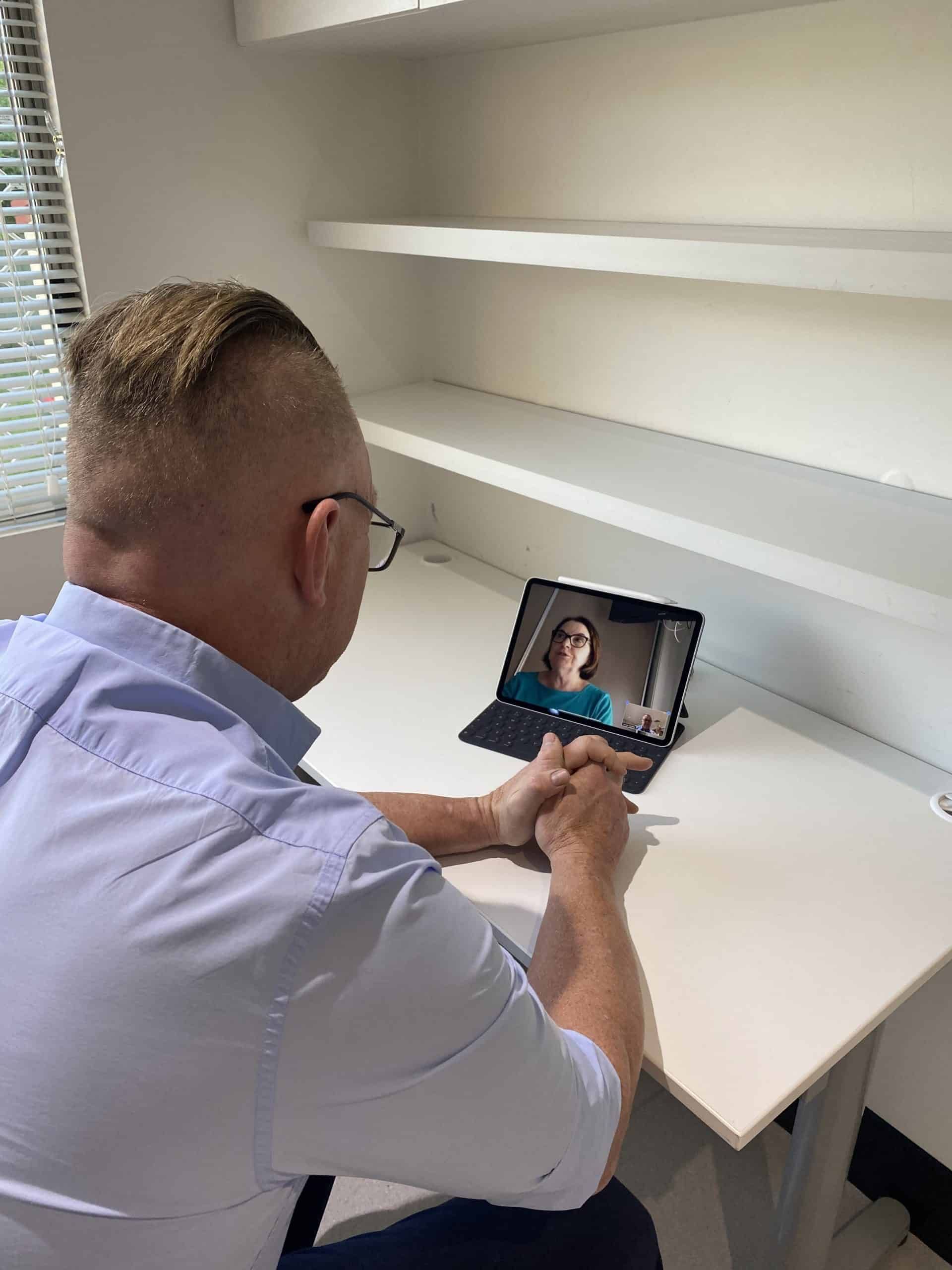 Online consultation and Health Teleconferencing